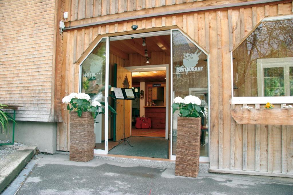 Hotel Gasthaus Schäfle Bürserberg Exterior foto